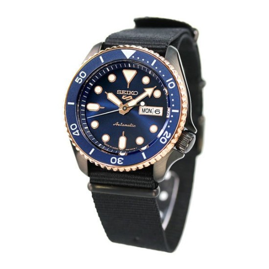 Seiko 5 Sports SBSA098 Made in Japan with Kanji Calendar Seiko 5 Sports SBSA098 Made in Japan with Kanji Calendar
