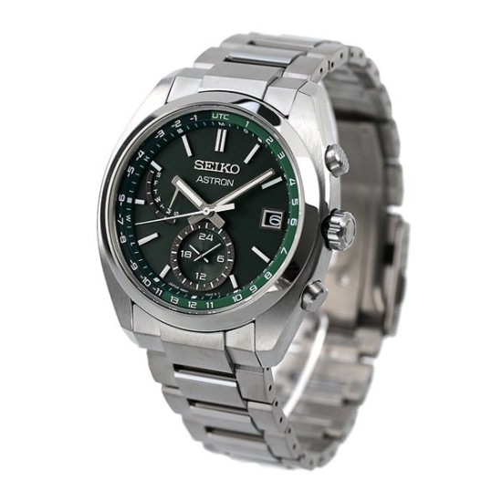 Seiko Astron SBXY011 Radio Wave Solar World Time Titanium