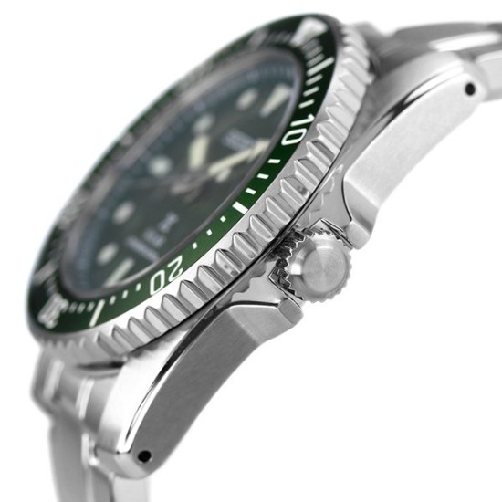 Seiko Prospex SBDN077 200m Diver Solar Sapphire Glass