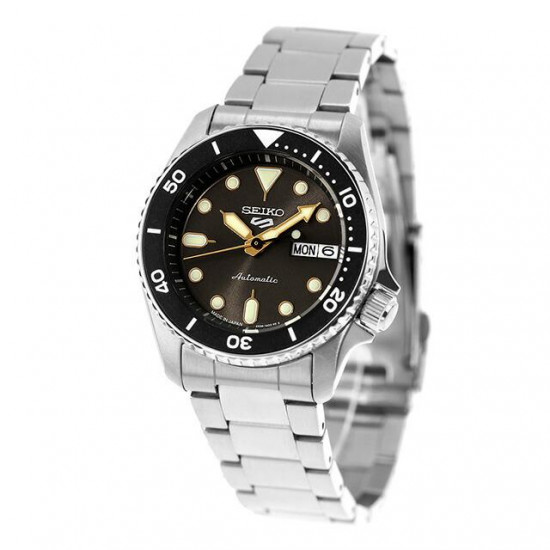 Seiko 5 Sports SBSA301 SKX Series Made in Japan
